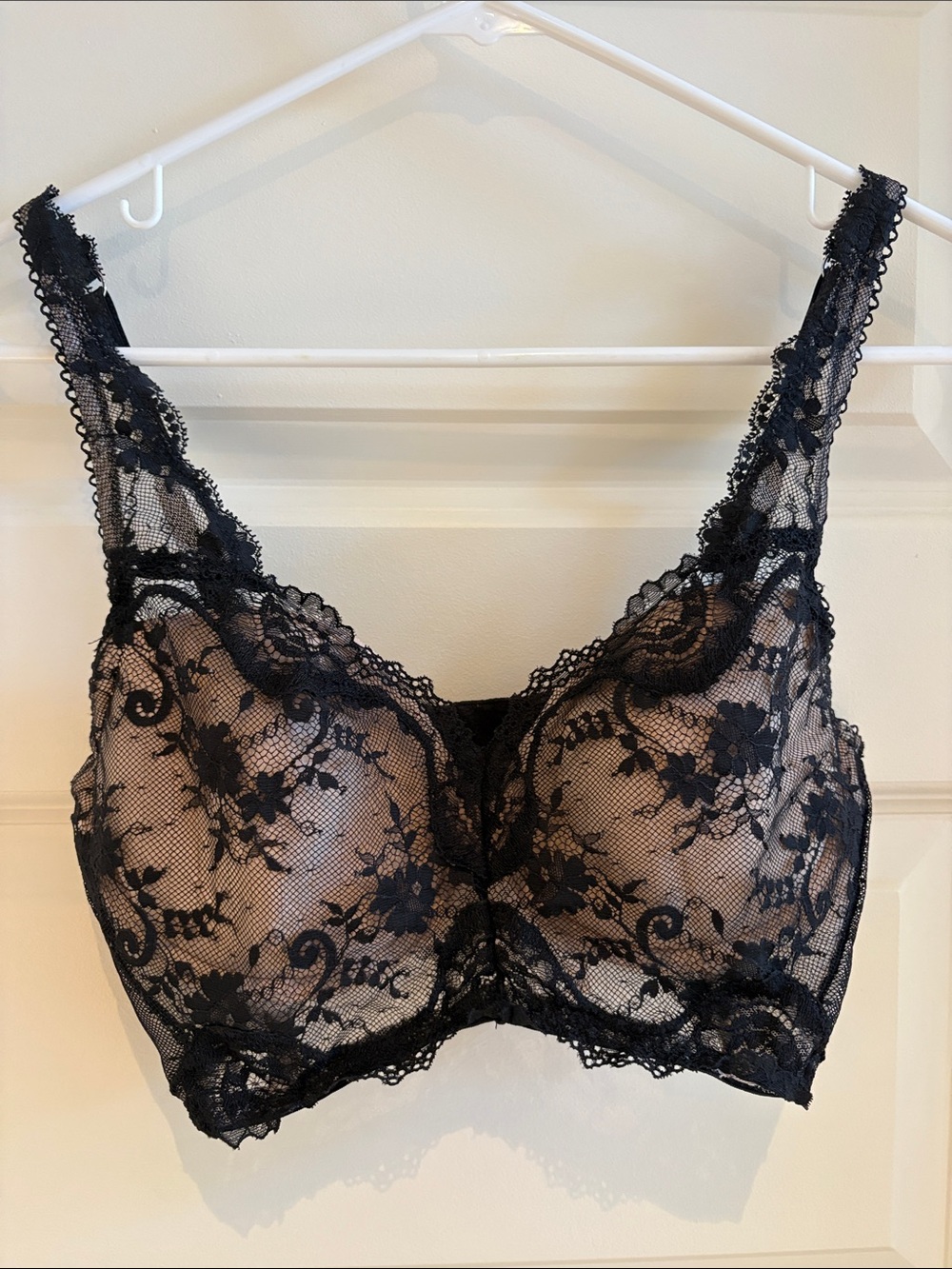 Victoria's Secret Black Lace Unlined Underwire Bra